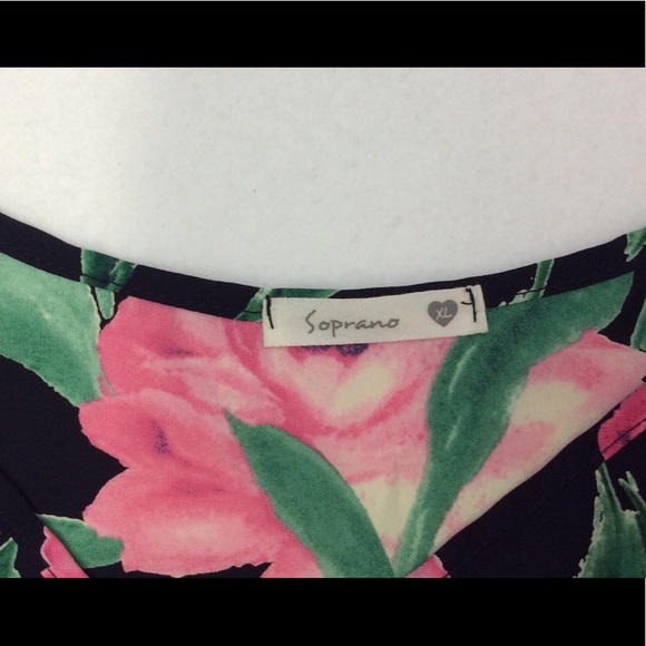 Soprano Cold Shoulder Wrap Dress XL NWT - Picture 2 of 5